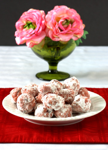 Valentine Brandy Ball Cookies